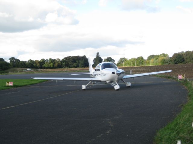 Cirrus SR-20 (G-CIRI)