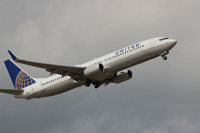 Boeing 737-900 (N71411)