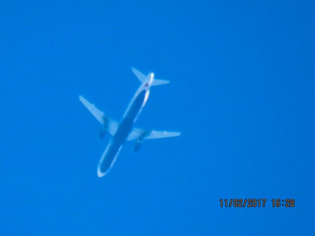 Airbus A321 (N578UW)