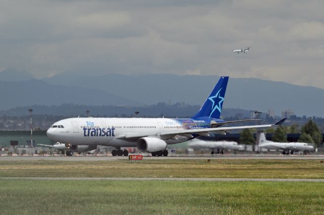 Airbus A330-200 (C-GGTS) - Cleared for takeoff on 26L