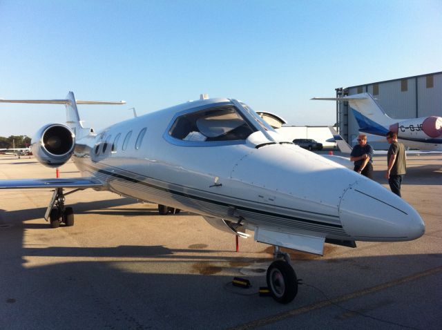 Learjet 35 (NJC120)