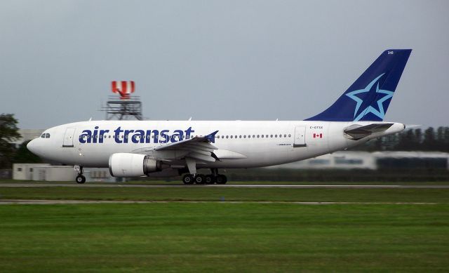 Airbus A310 (C-GTSX) - Air Transat