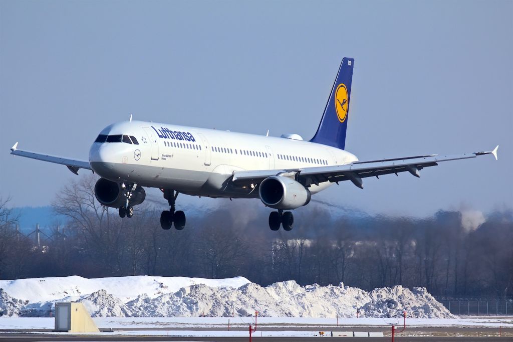 Airbus A321 (D-AIRX)