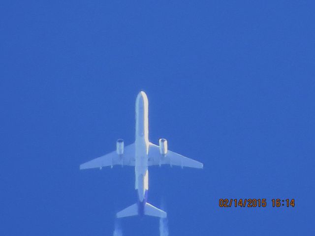 Boeing 757-200 (N925FD) - FedEx flight 378 from MEM to BIL over Southeastern Kansas at 36,000 feet.