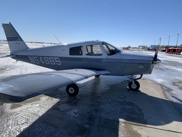 Piper Cherokee (N54665) - Columbia Flight Club’s Cherokee 140/160