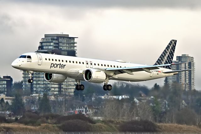 EMBRAER ERJ-190-400 (C-GKQQ)