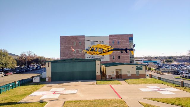 Bell 407 (N428PH) - Landing at Shannon, San Angelo, Texas