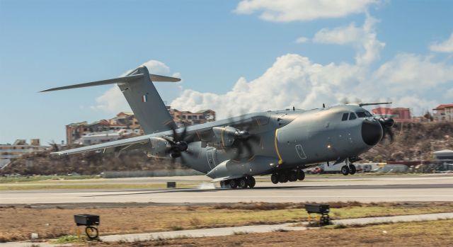 AIRBUS A-400M Atlas (F-RBAG) - French Airbus A400M F-RBAG landing at St Maarten.