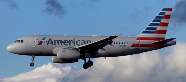 Airbus A319 (N822AW) - phoenix sky harbor international airport 22FEB20