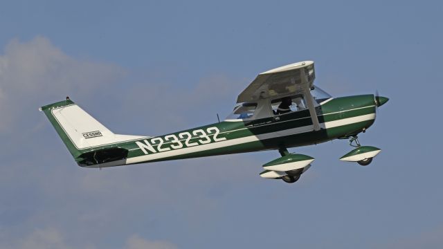 Cessna Commuter (N23232) - Departing AirVenture 2023 on 18R