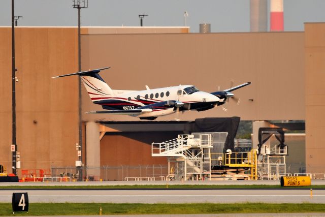 Beechcraft Super King Air 200 (N97SZ) - 09-12-21