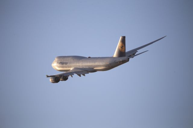 BOEING 747-8 (D-ABYP)