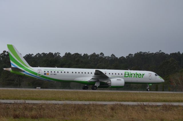 EMBRAER ERJ-190-400 (EC-NFA) - EC-NFA Going To TakeOff From LEVX Destination GCXO. 28-11-2021