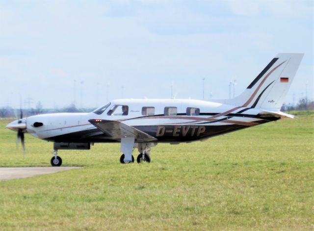 Piper Malibu Meridian (D-EVTP)