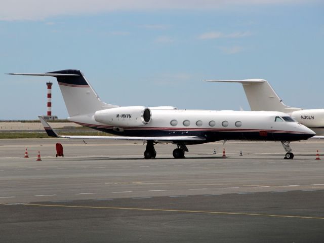Gulfstream Aerospace Gulfstream IV (M-MNVN) - 21 mai 2015