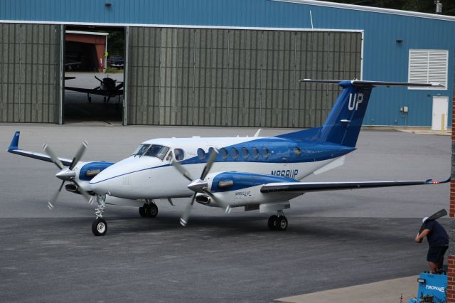 Beechcraft Super King Air 350 (N868UP)
