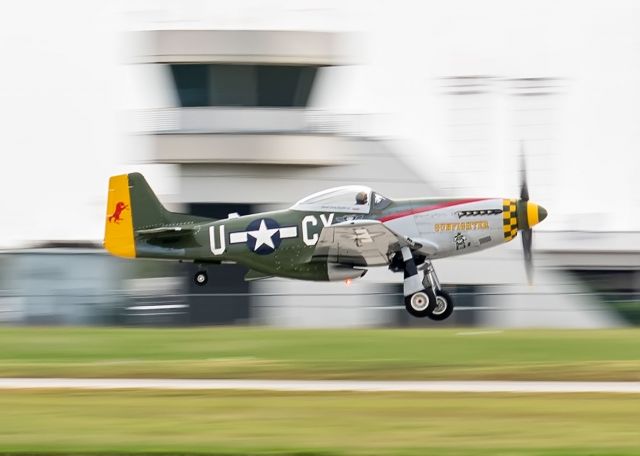 North American P-51 Mustang (N5428V)