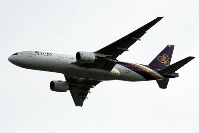 Boeing 777-200 (HS-TJS) - 17 MAY 2012