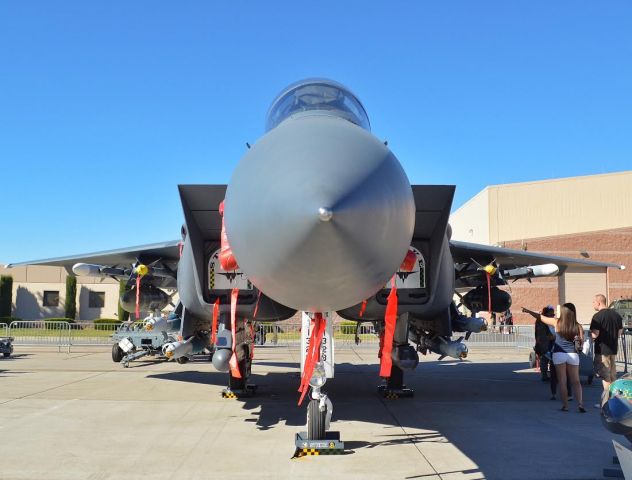 McDonnell Douglas F-15 Eagle —