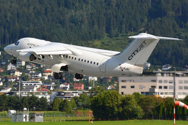 Avro Avroliner (RJ-85) (EI-RJN)