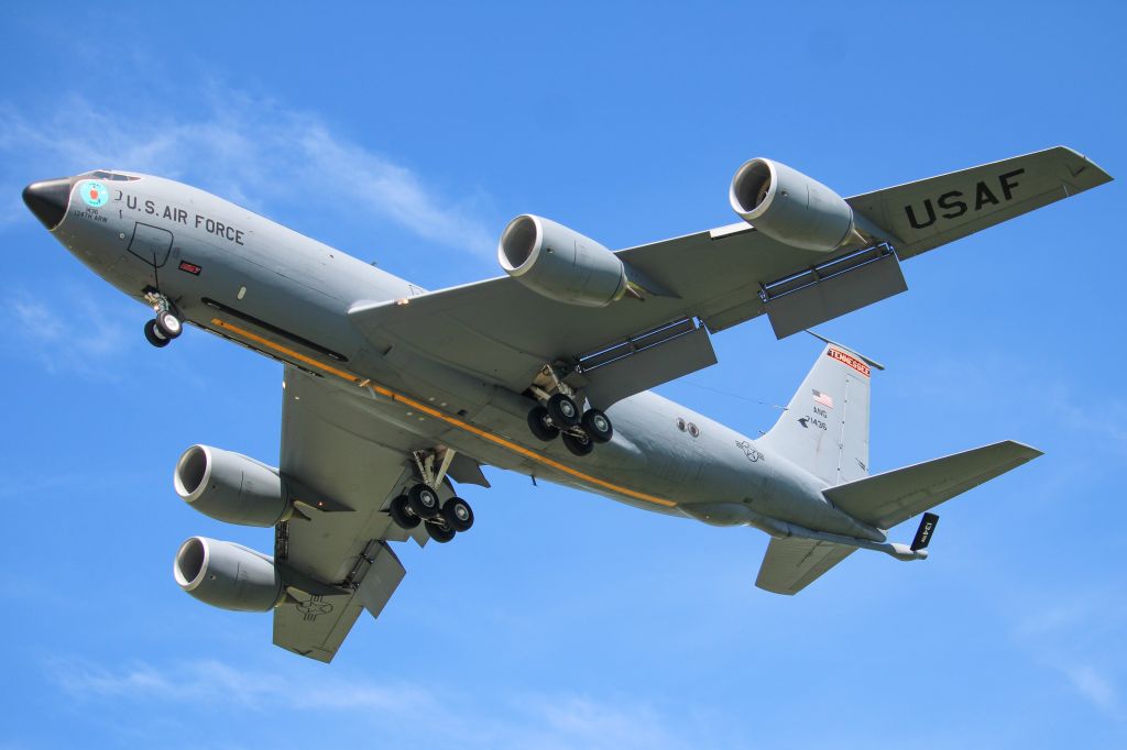 Boeing C-135FR Stratotanker (57-1436)