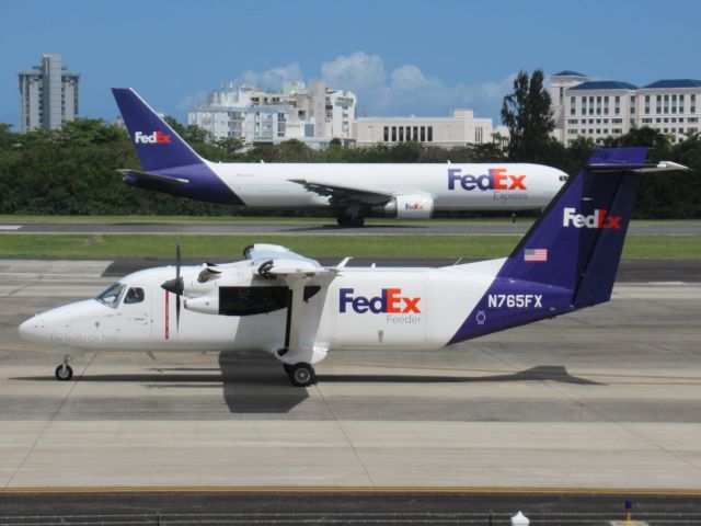 CESSNA 408 SkyCourier (N765FX)