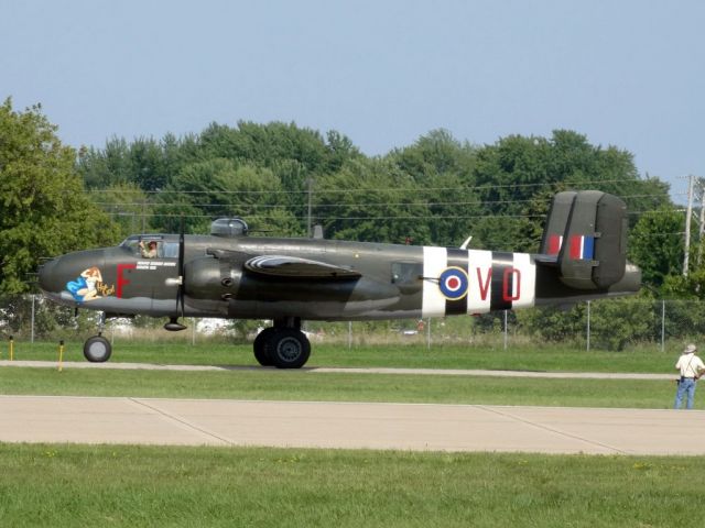 North American TB-25 Mitchell (C-GCWM)