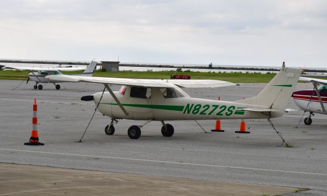 Cessna Commuter (N8272S) - Cessna 150F N8272S in Cleveland Burke Lakefront Airport