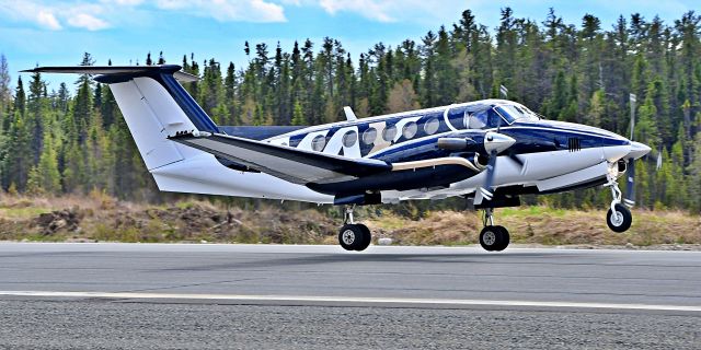 Beechcraft Super King Air 200 (MAX210)