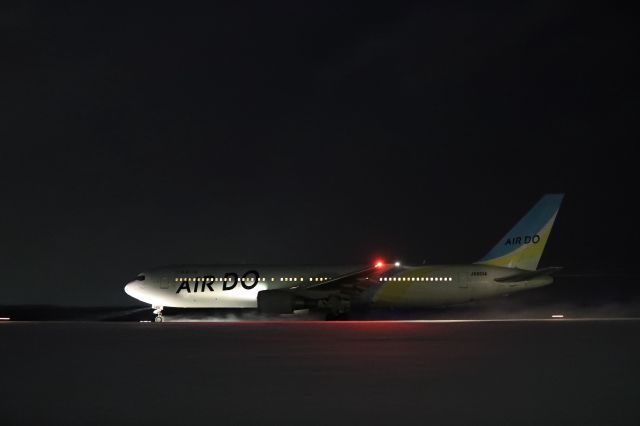 BOEING 767-300 (JA601A) - December 9th 2017:HKD-HND.
