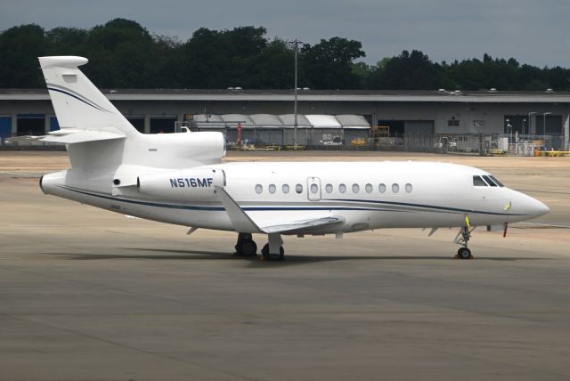 Dassault Falcon 900 (N516MF)