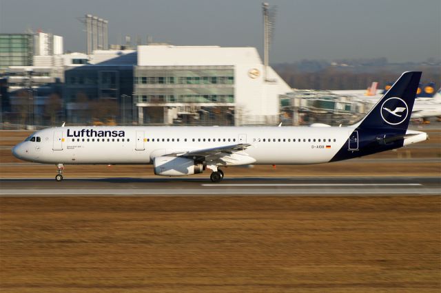 Airbus A321 (D-AIDB) - Airbus A321-231, Lufthansa, D-AIDB, EDDM Airport München Franz Josef Strauss, 19. Febr. 2019