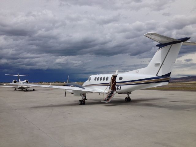 Beechcraft Super King Air 200 (N436EA)