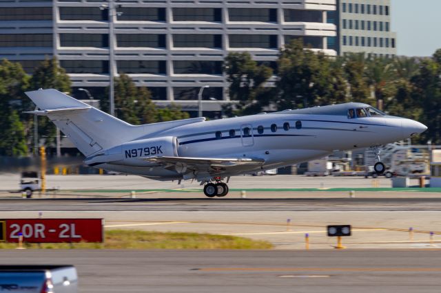 Hawker 1000 (N9793K)