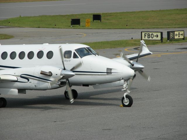 Beechcraft Super King Air 350 (N15WS)