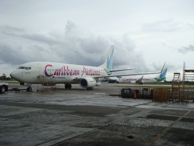 Boeing 737-800 (9Y-KIN)