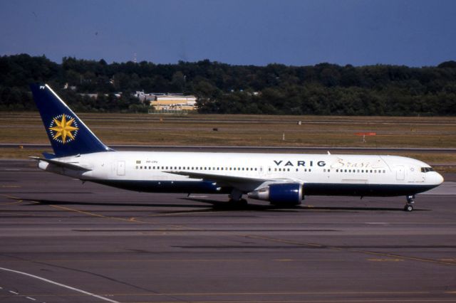 BOEING 767-300 (PP-VPV)