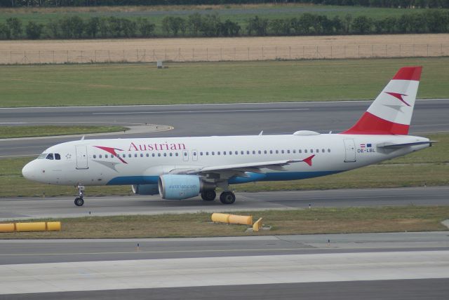 Airbus A320 (OE-LBL) - Austrian Airlines A320-214 cn2009 23 juni 2018 Taxieen