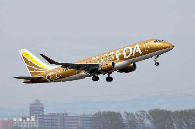 Embraer 170/175 (JA09FJ) - 2017-05-13