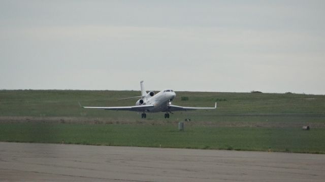 Dassault Falcon 7X (N2016A)