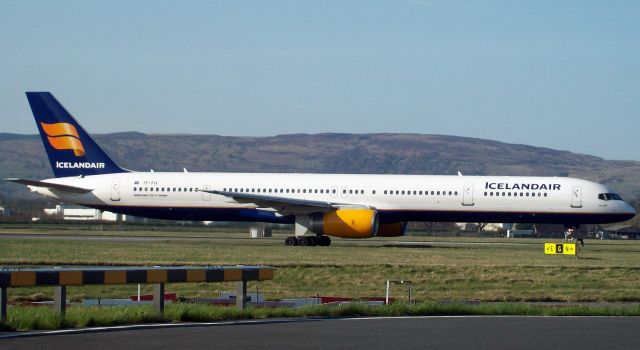 Boeing 757-200 (TF-FIX) - Icelandair