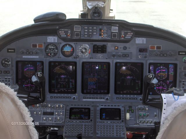 N934QS — - A picture of the Cabin, and Instruments