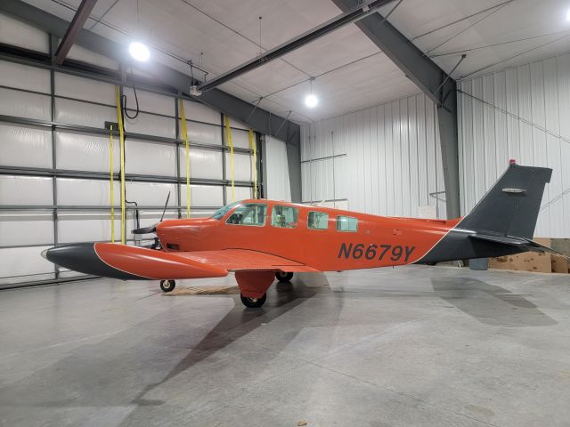 N6679Y — - Hangar