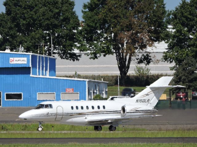 Hawker 1000 (N150LR) - Shown here taxiing is this Raytheon Hawker 1000 in the Summer of 2015.