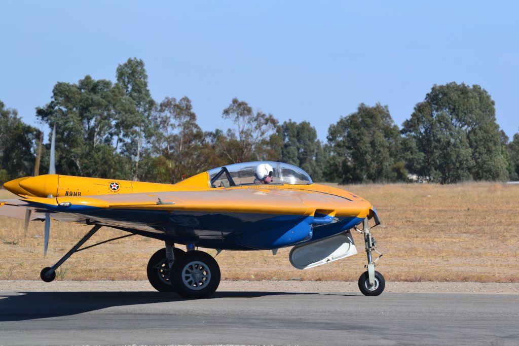 Experimental 100kts (N9MB) - Northrop N-9M flying wing  in   Paso Robles Ca.   KPRB