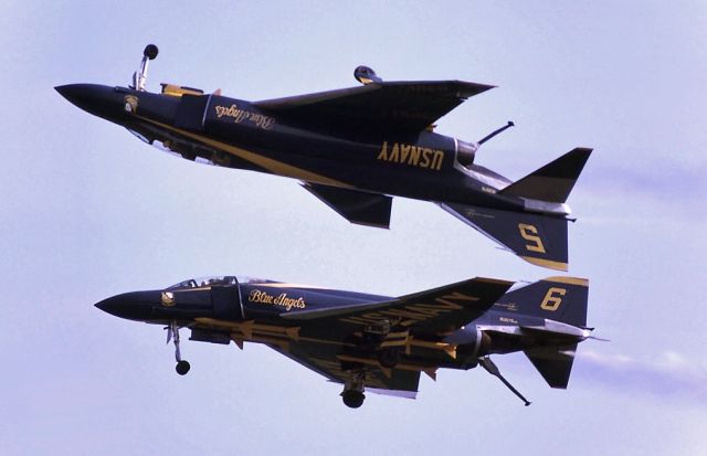 — — - Blue Angels F-4 Phantom 