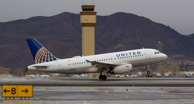 Airbus A319 (N853UA) - On an overcast afternoon with a light drizzly rain falling, Uniteds N853UA rotates away from Reno Tahoe Internationals runway 16R.