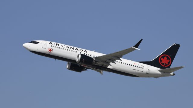 Boeing 737 MAX 8 (C-FSNQ) - Departing LAX on 25R