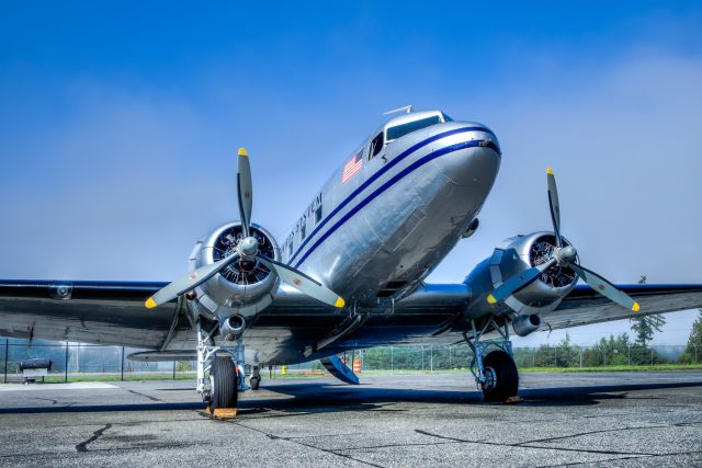 Douglas DC-3 (N877MG) - Historic Flight Foundations DC-3