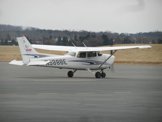 Cessna Skyhawk (N988BE) - A Cessna 172 Is Doing Engine Tests, About To Takeoff At Manassas Reginal Airport